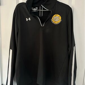 Under Armour logo zip with basketball crest